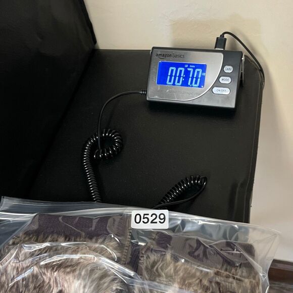 STARTING OUT Vest Girls Size 9 Months Brown Faux Fur Full Zip Sleeveless 9M Flaw - Picture 12 of 12